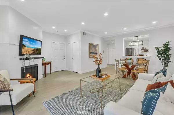 Garden Grove, CA 92843,10371 Garden Grove Blvd. #27