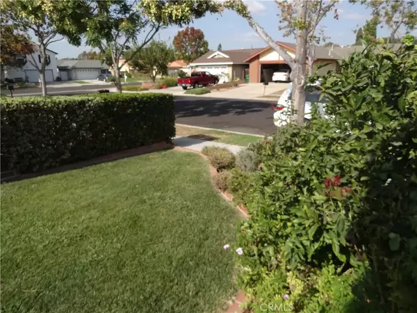 Irvine, CA 92604,4812 Lori Ann Lane