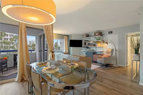 Long Beach, CA 90802,525 Seaside Way #411