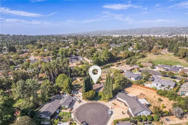 Fullerton, CA 92835,401 Estralita