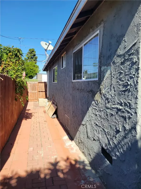 Hawthorne, CA 90250,3534 W 139th