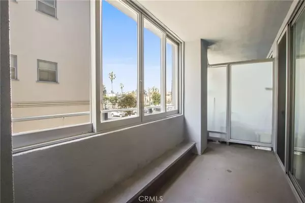 Long Beach, CA 90802,433 Pine Avenue #203