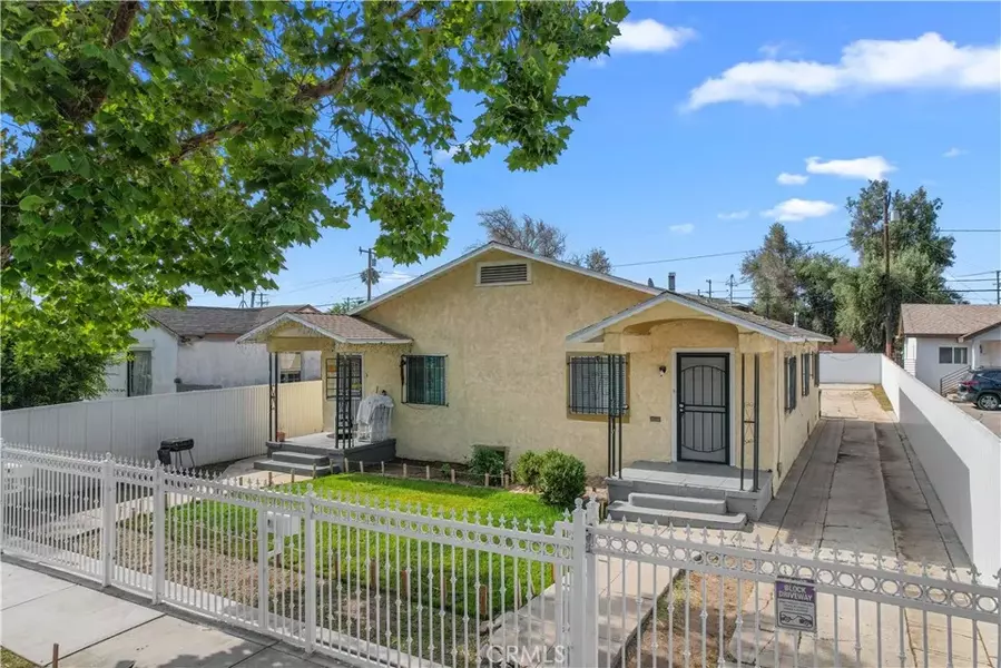 1220 W 92nd Street, Los Angeles, CA 90044