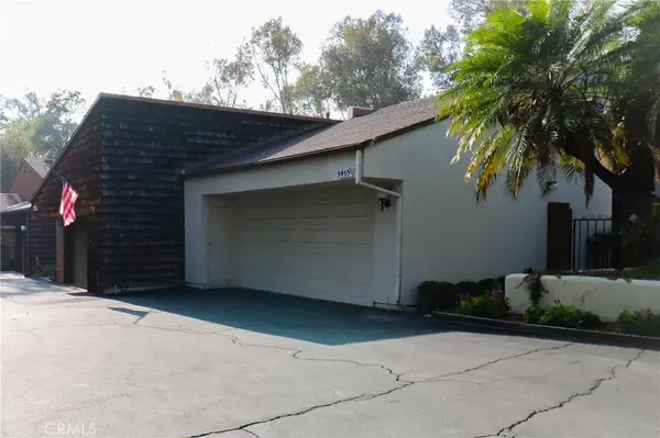 Whittier, CA 90605,9455 Friendly Woods