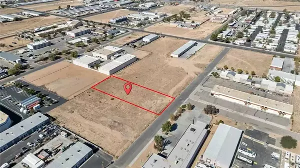 Apple Valley, CA 92307,0 Malaki