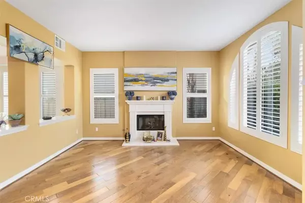 Lake Elsinore, CA 92532,23 Via Palmieki Court