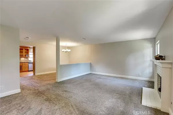 Irvine, CA 92620,10 Pendelton