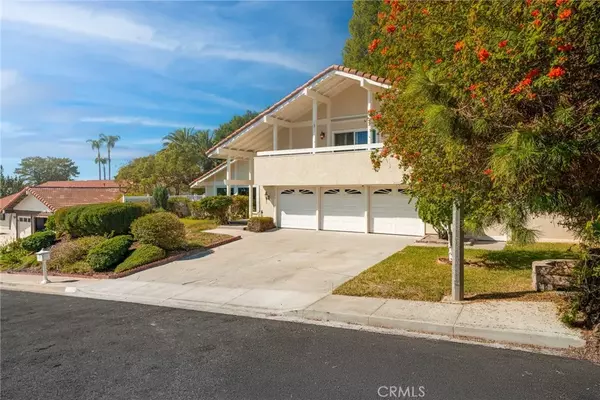 North Tustin, CA 92705,13241 Orange Knoll