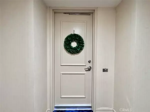 525 E Seaside Way #2202, Long Beach, CA 90802