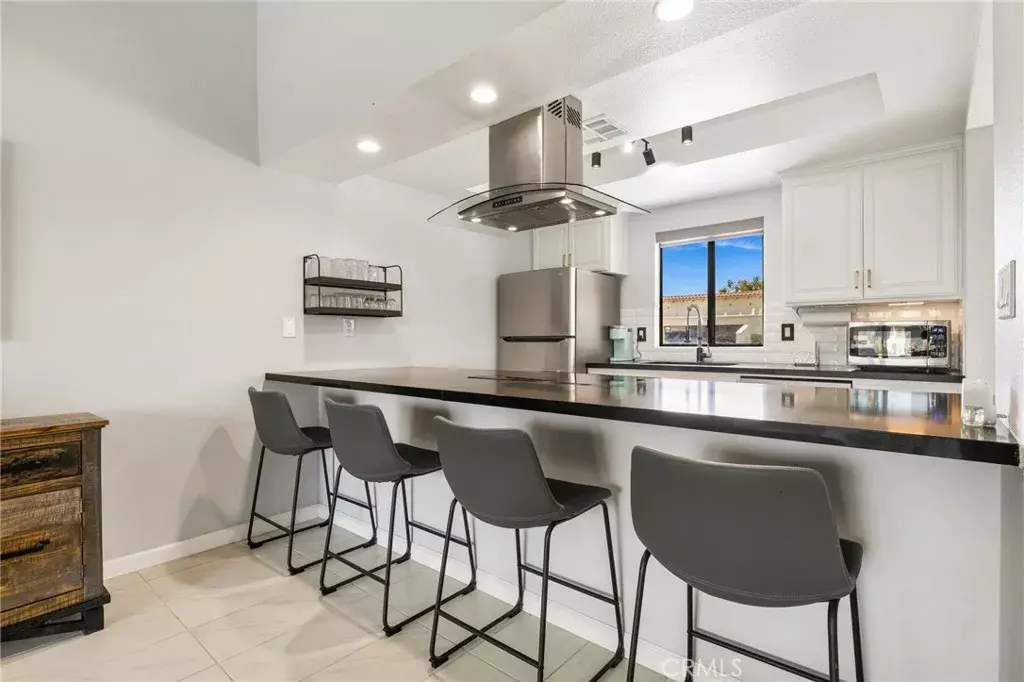 Palm Desert, CA 92211,77386 Preston Trail