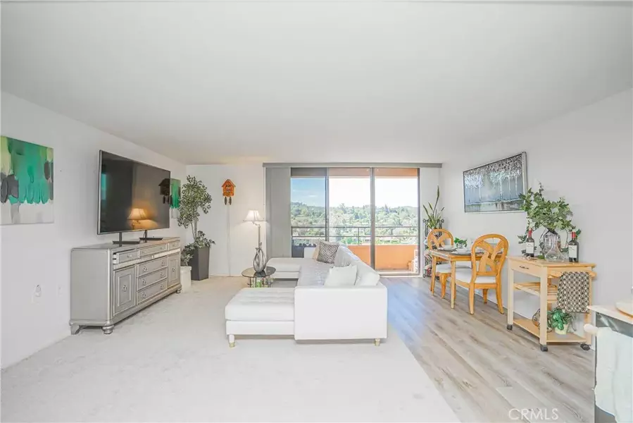 24055 Paseo Del Lago #1106, Laguna Woods, CA 92637