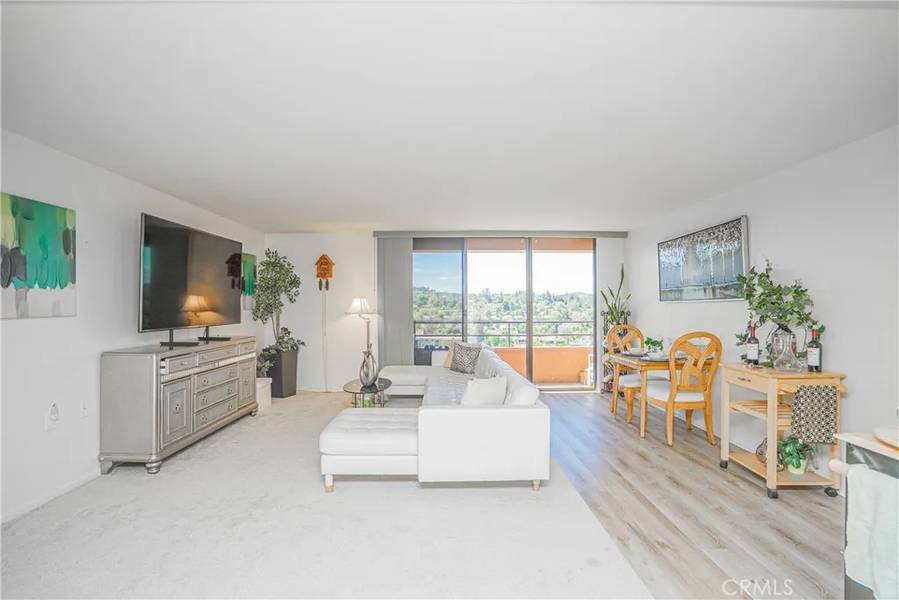 24055 Paseo Del Lago #1106, Laguna Woods, CA 92637