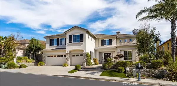 1030 S Summer Breeze Lane, Anaheim Hills, CA 92808