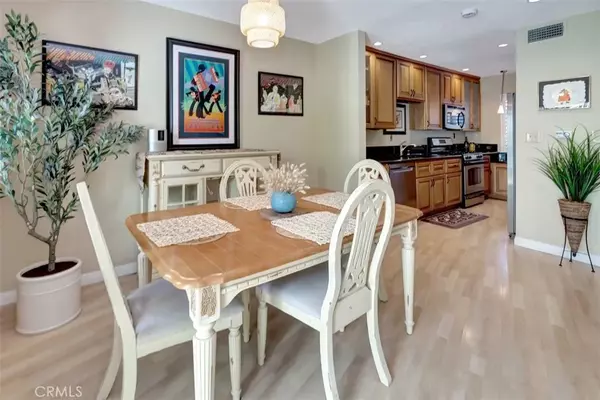 Laguna Beach, CA 92651,102 Santa Rosa Court