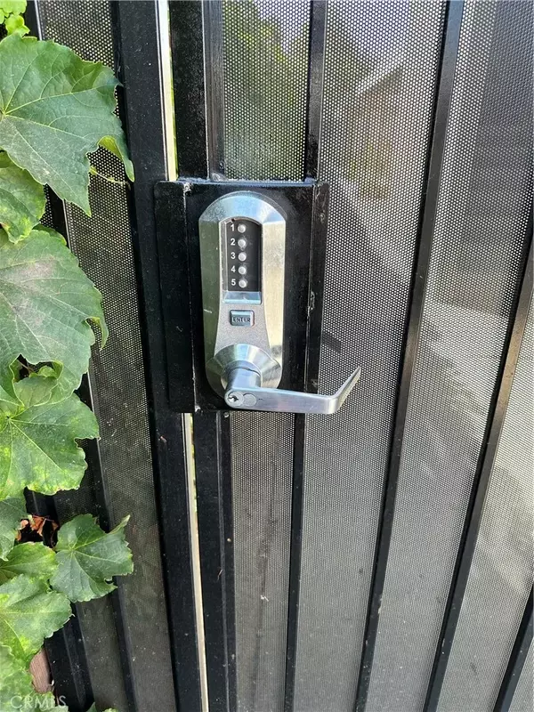 Los Alamitos, CA 90720,4301 Farquhar