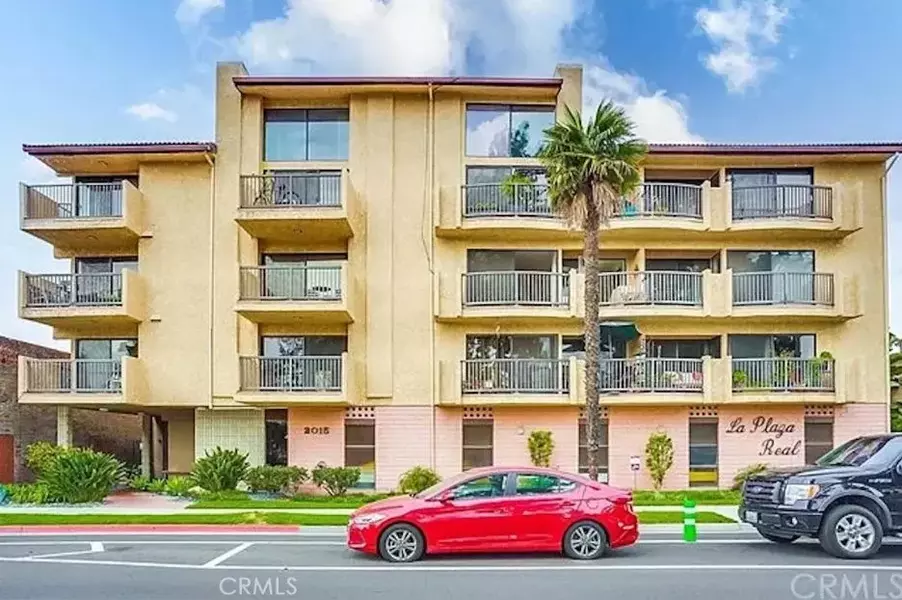 2015 E Broadway #302, Long Beach, CA 90803