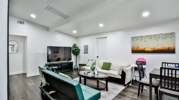 Anaheim, CA 92804,10301 Antigua Street