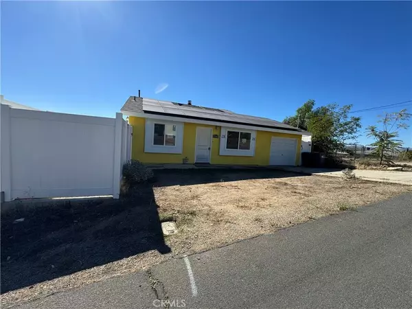 Canyon Lake, CA 92587,23561 Clara