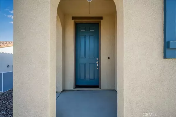 Corona, CA 92883,27342 Denali Court