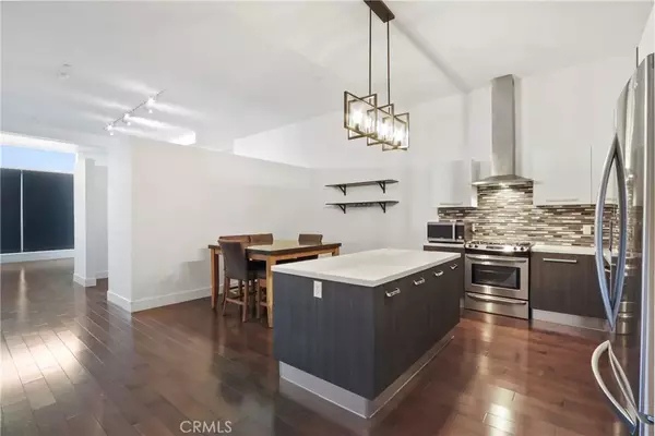 Long Beach, CA 90802,433 Pine Avenue #300