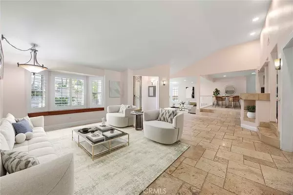 Anaheim Hills, CA 92808,352 S Mohler