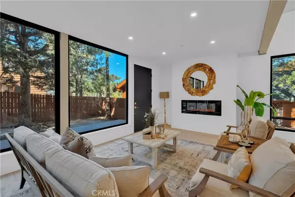 Big Bear, CA 92386,216 Leonard Lane