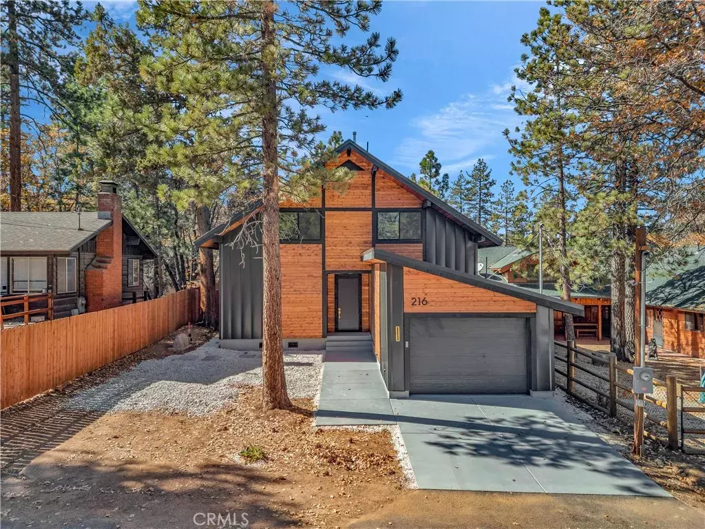 Big Bear, CA 92386,216 Leonard Lane