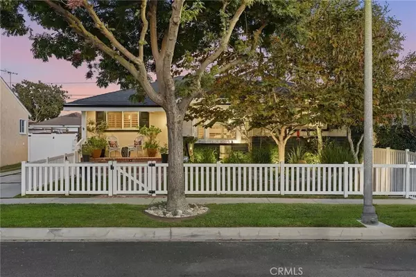 Lakewood, CA 90713,4802 Briercrest Avenue