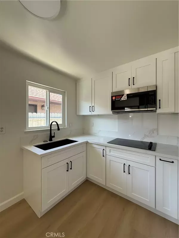 Huntington Beach, CA 92647,6441 Saint Paul #B