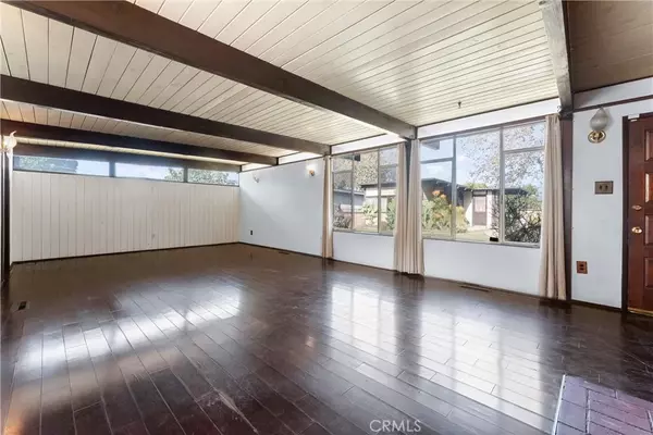 West Covina, CA 91790,836 W Barbara