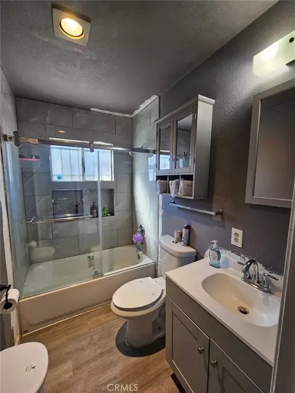 San Bernardino, CA 92411,1032 N J St.