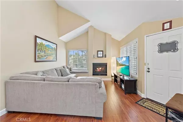 Lake Forest, CA 92630,20033 Shamrock Gln #30