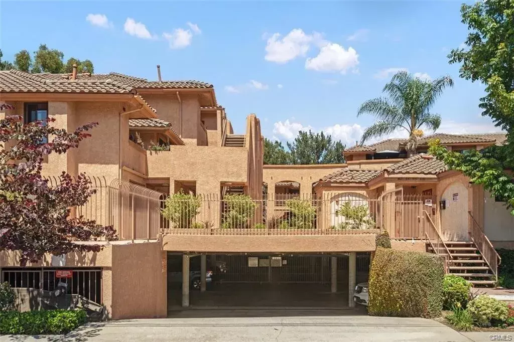 Long Beach, CA 90815,4161 Hathaway #41