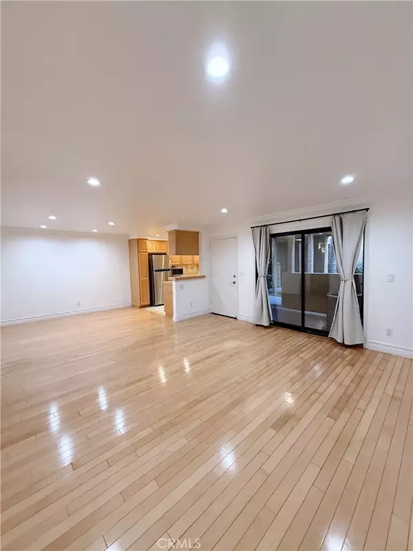 Long Beach, CA 90815,4161 Hathaway #41