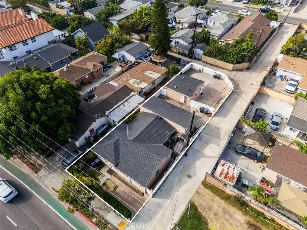 Artesia, CA 90701,18319 Norwalk Boulevard