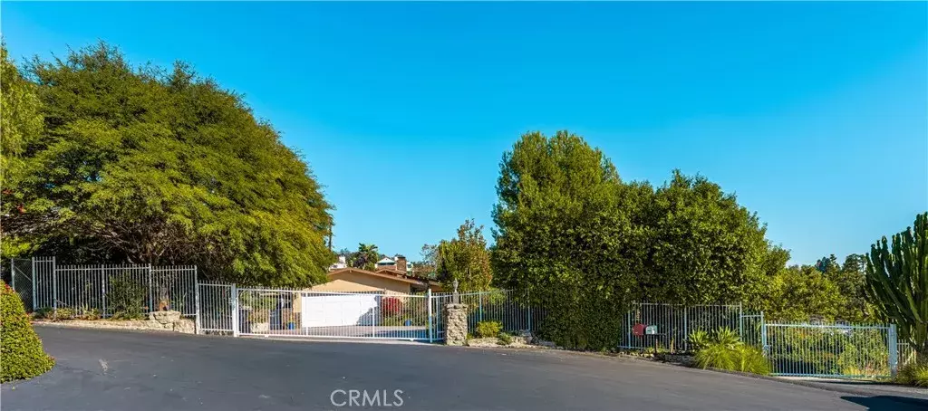 North Tustin, CA 92705,12871 Via Aventura