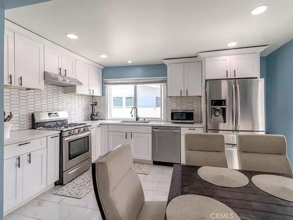 Santa Ana, CA 92703,1130 W Chestnut