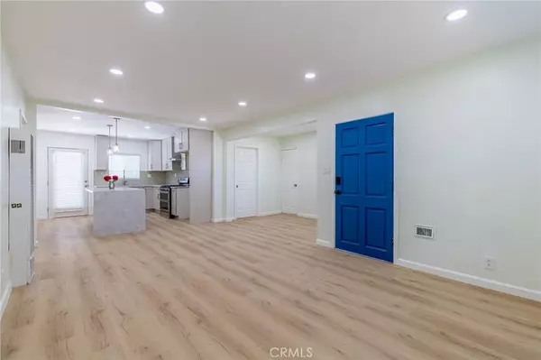 Downey, CA 90242,12155 Dunrobin