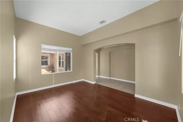 Yorba Linda, CA 92886,3795 Carson