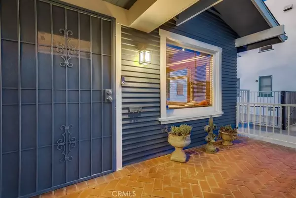 Long Beach, CA 90814,2815 E 5th Street