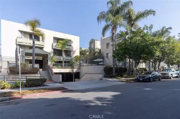 Long Beach, CA 90802,1237 E 6th Street #110