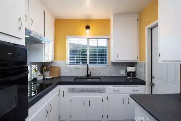 Long Beach, CA 90806,2716 De Forest