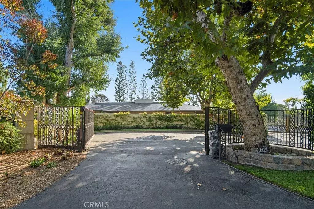 Pasadena, CA 91106,1458 Hillcrest