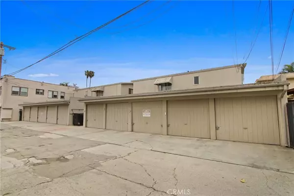 Long Beach, CA 90802,307 Cherry Avenue #5