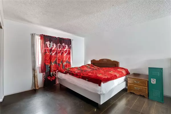 Compton, CA 90220,1020 N Kemp Avenue