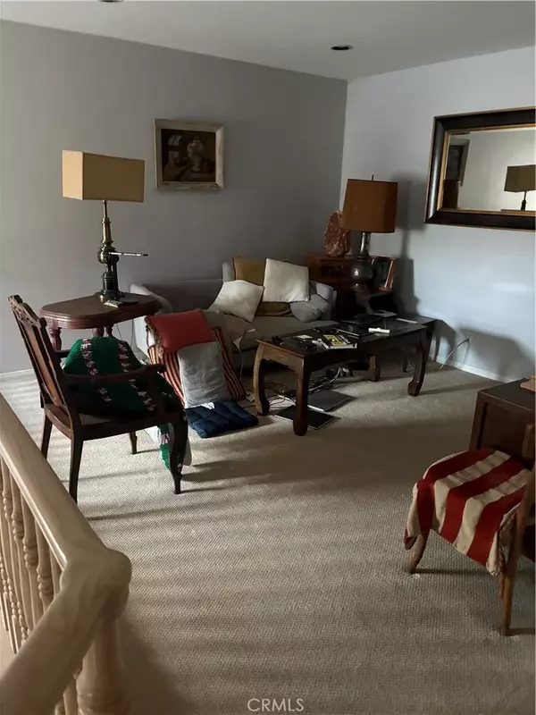 Mission Viejo, CA 92692,10 Bayonne