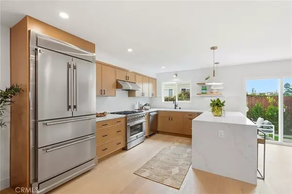 Redondo Beach, CA 90278,1710 Grant #15