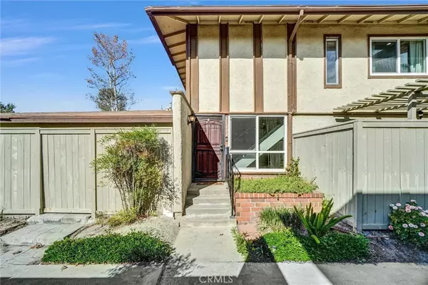 Mission Viejo, CA 92691,23004 Via Nuez