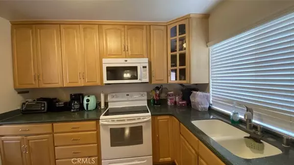 La Habra, CA 90631,1222 Devonshire