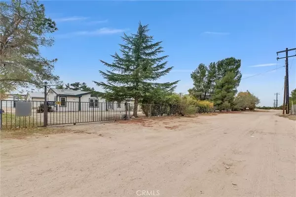 Phelan, CA 92371,5827 Cambria